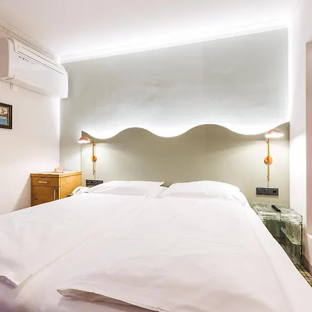 فندق Fish'inn Zell - Fischerwirt 4*