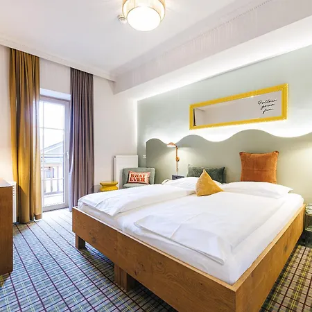 فندق Fish'inn Zell - Fischerwirt زيل أم سي