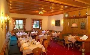 Hotel Fish'inn Zell - Fischerwirt 4*