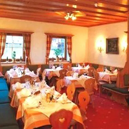 Fish'inn Zell - Fischerwirt فندق زيل أم سي