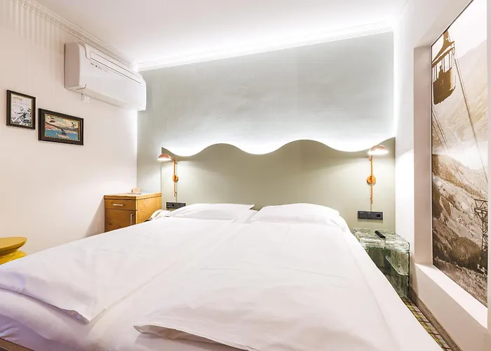 Hotel Fish'inn Zell - Fischerwirt 4*