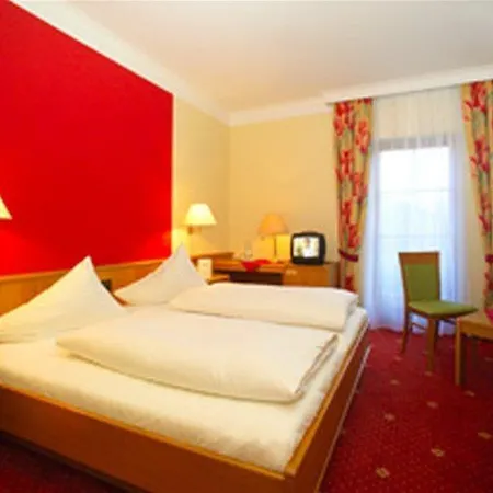 ホテル Fish'inn Zell - Fischerwirt